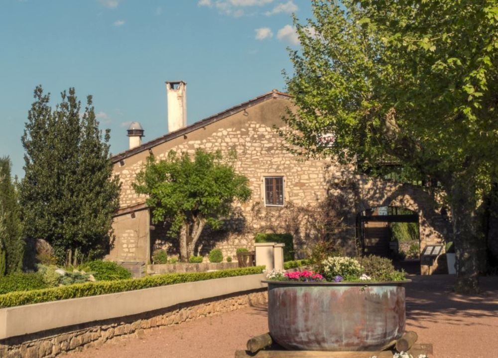 Logis Hôtel Restaurant La Vieille Ferme, Mâcon Nord Sancé Exterior foto